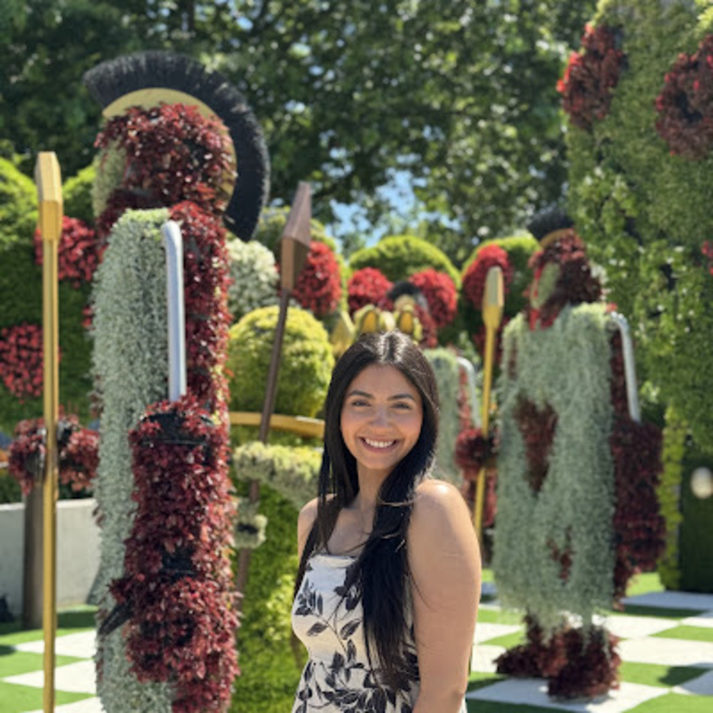 Meet your Posher, Yoha